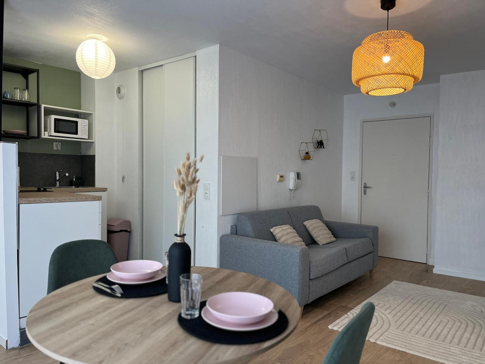 Apartamento Petit Cocon Paisible Le Mans Exterior foto